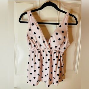 Marylin Monroe 2 pc Pajama sleep set M  top and shorts pink with black polka dot